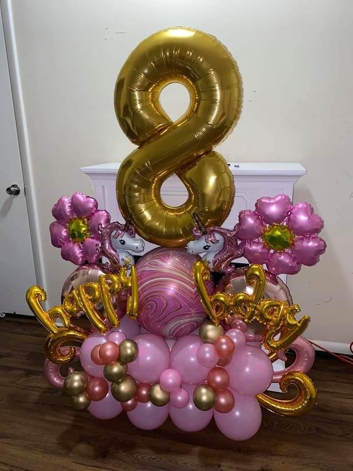 Giant Number Marquee & Balloon Ring